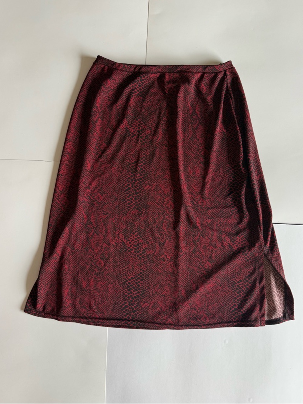 Women's Red Snake-Print Midi Skirt